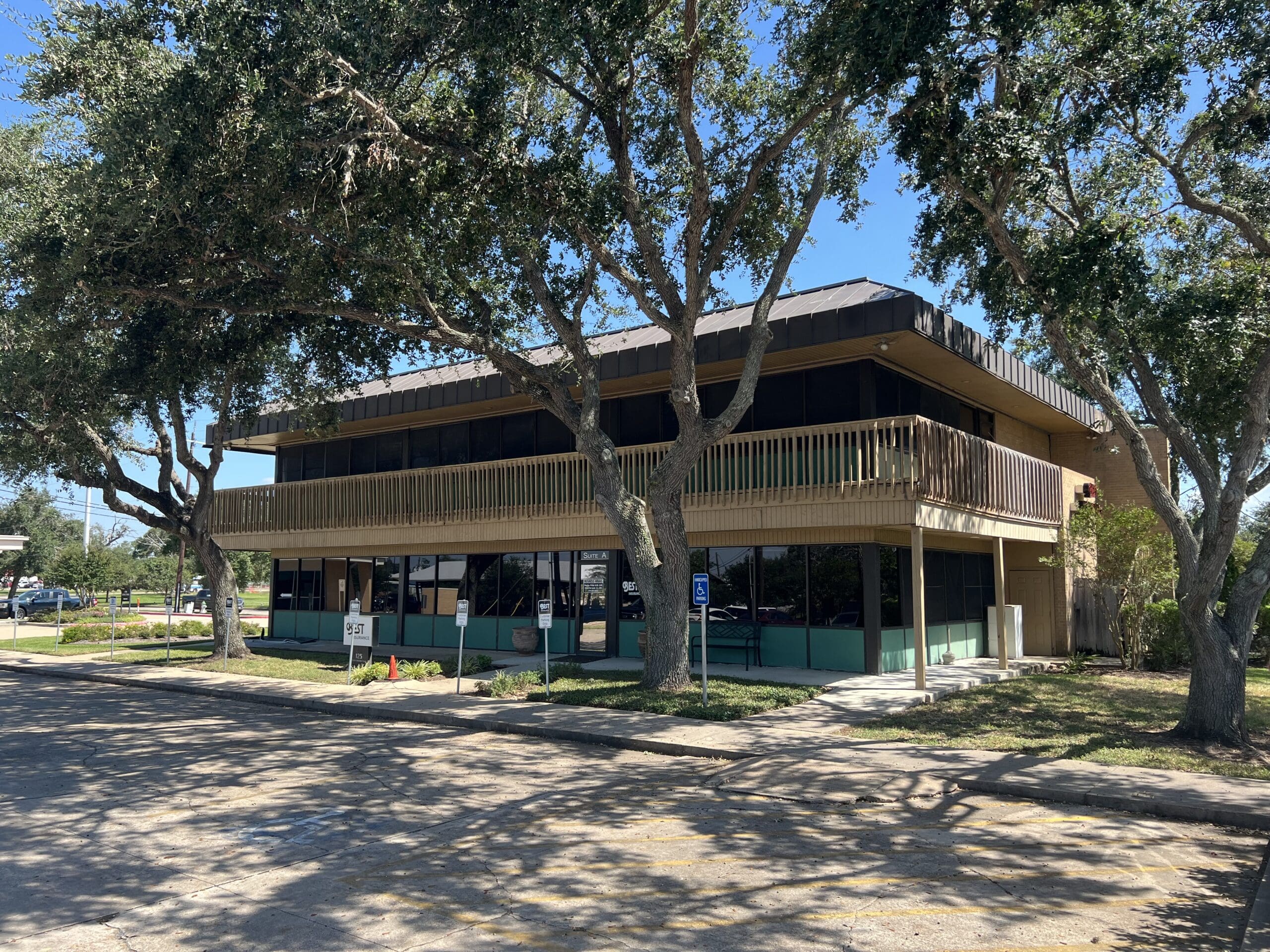 Photo of lake-jackson-office